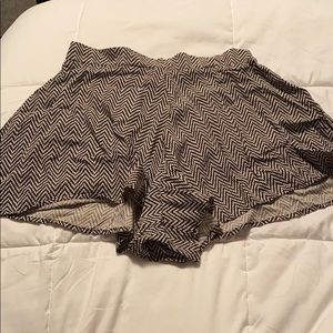 CUTE SKORT